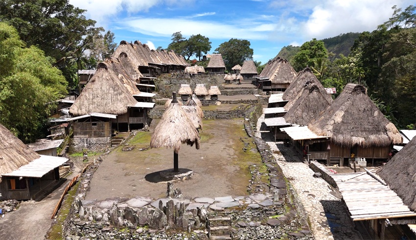 Bena Traditional Village - 5 Days Flores Overland